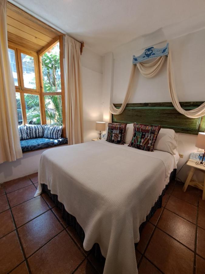 Yellow House Hostel B&B Антигуа-Гватемала Экстерьер фото
